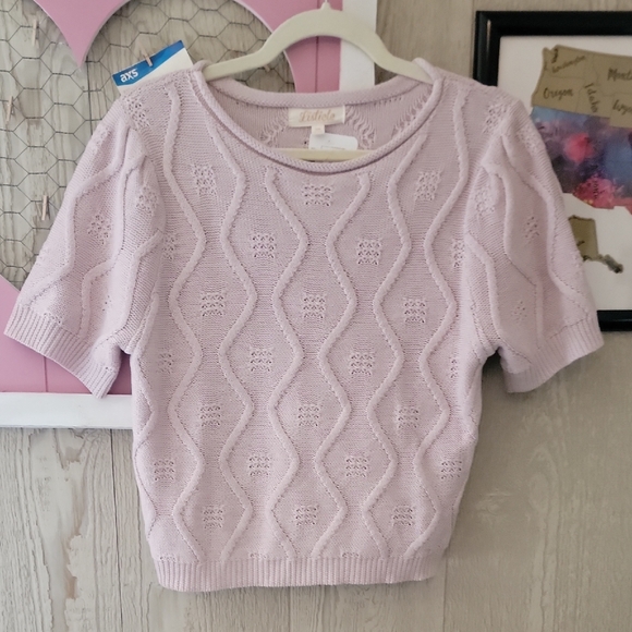 Lilac Short Sleeve Sweater - Picture 1 of 2